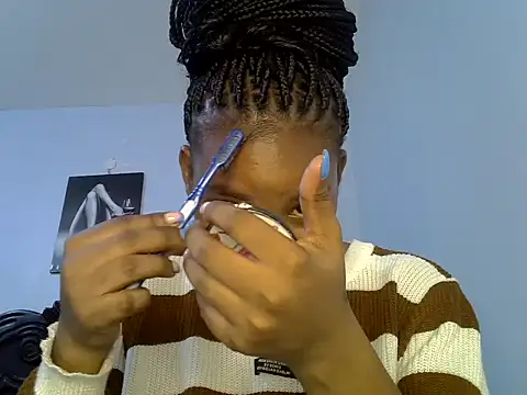 cute-alexis online show from April 10, 7:59 am