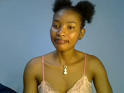 cute-alexis online show from November 14, 10:19 am