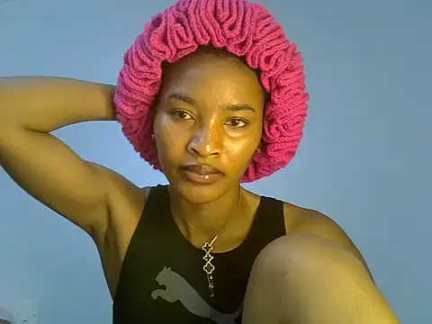 cute-alexis online show from November 18, 9:56 am