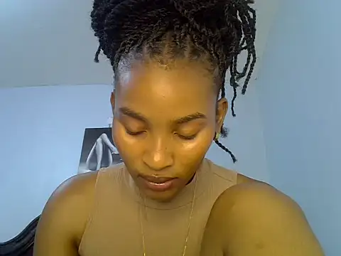 cute-alexis online show from February 19, 11:40 am