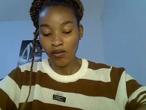 cute-alexis online show from April 19, 9:43 am