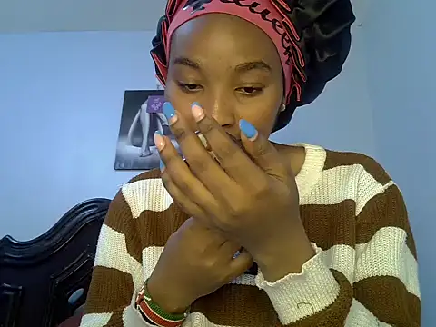 cute-alexis online show from May 10, 9:13 am
