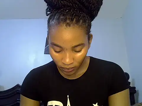 Snapshot of cute-alexis chatting on June 19, 7:58 am cute-alexis online show from June 19, 7:58 am