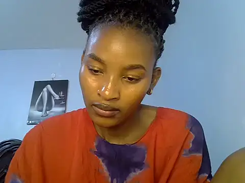 cute-alexis online show from February 6, 8:32 am