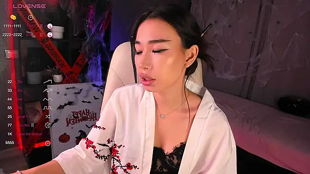 Snapshot of sensualily chatting on October 29, 2:05 pm sensualily online show from October 29, 2:05 pm