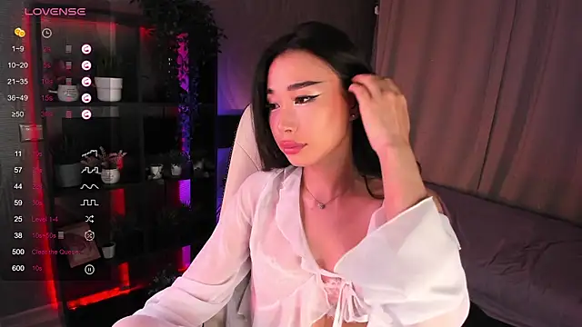 Snapshot of sensualily chatting on November 7, 3:38 pm sensualily online show from November 7, 3:38 pm