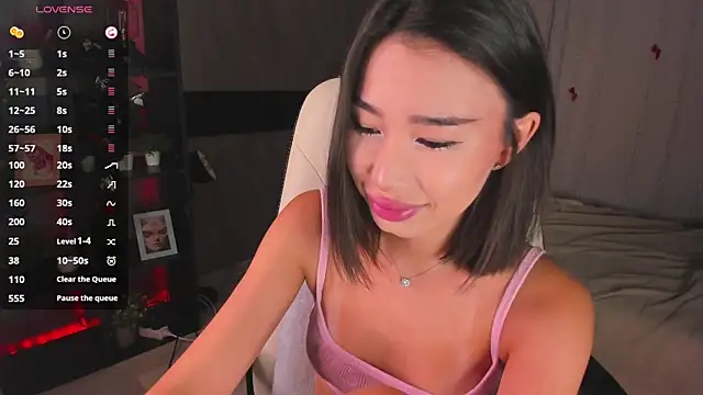 sensualily online show from April 22, 3:30 pm