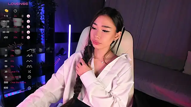 Snapshot of sensualily chatting on November 6, 3:38 pm sensualily online show from November 6, 3:38 pm