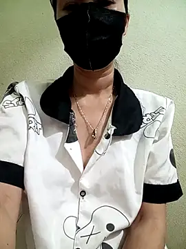 Snapshot of YunLem chatting on March 9, 1:37 pm YunLem online show from March 9, 1:37 pm