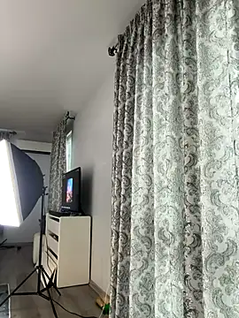 -RIVIERA- online show from November 18, 9:12 am