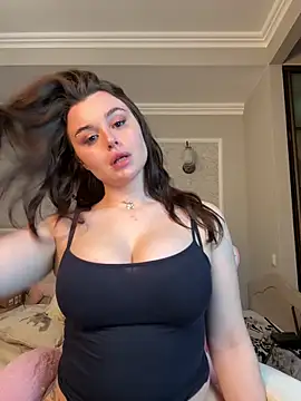 Chloe your Moyaz online show from March 6, 8:16 pm