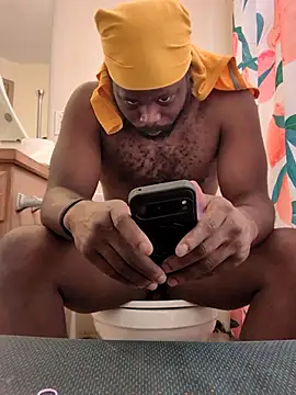 Snapshot of goodboybaddaddy chatting on June 12, 2:31 am goodboybaddaddy online show from June 12, 2:31 am