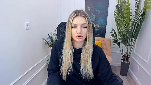 SelenaeMoore online show from January 9, 3:24 am