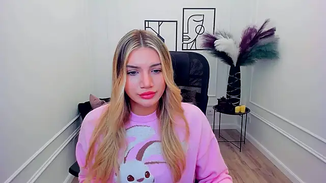 SelenaeMoore online show from November 29, 7:58 pm