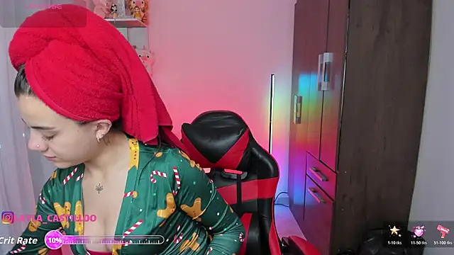 Layla castilloo online show from November 9, 11:36 am