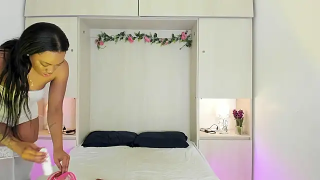 KendallRosse1 online show from January 10, 12:22 pm