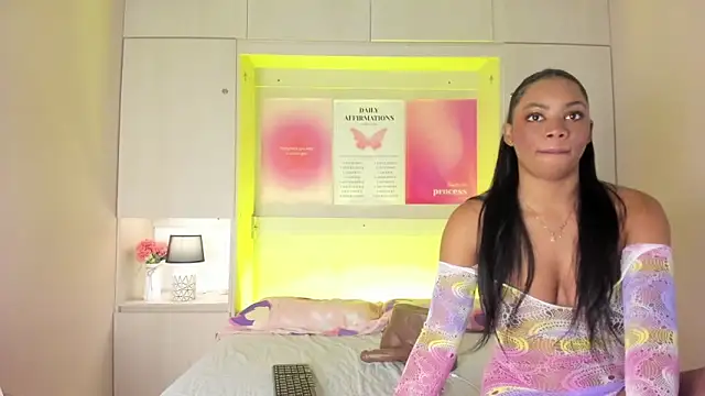 KendallRosse1 online show from February 28, 1:22 pm