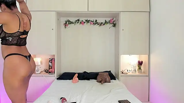 KendallRosse1 online show from December 4, 11:42 am