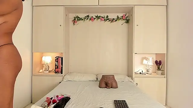 KendallRosse1 online show from February 24, 12:39 pm