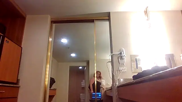 urgoodtime online show from December 3, 12:33 am