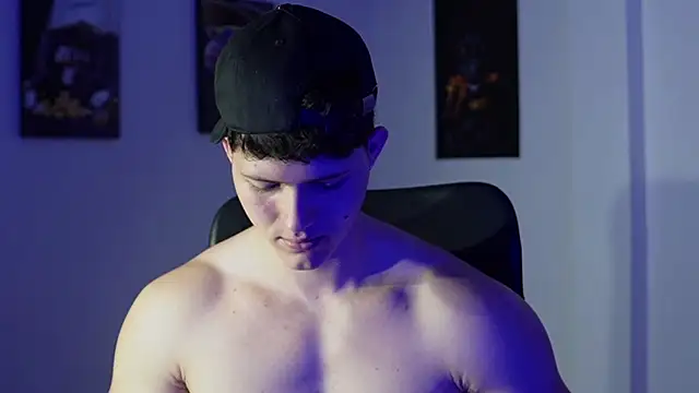 Hazzan Velez online show from December 3, 6:29 pm