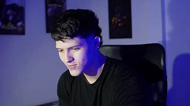 Hazzan Velez online show from February 24, 11:05 pm