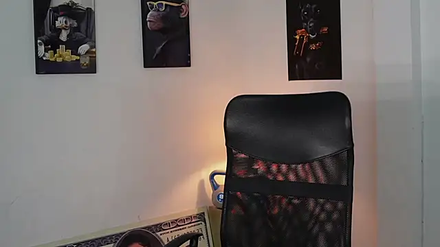 Hazzan Velez online show from March 11, 12:15 am