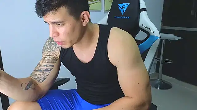 Ethanstill1 online show from February 1, 3:52 am