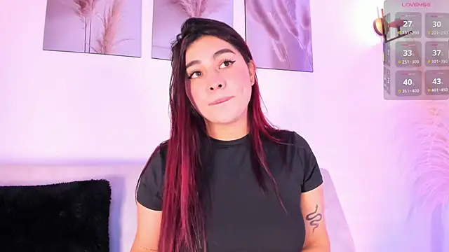 Snapshot of Danna_adams01 chatting on December 18, 3:27 pm Danna adams01 online show from December 18, 3:27 pm