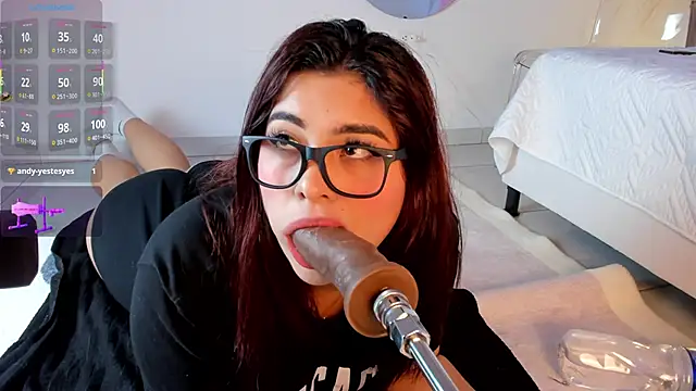 Danna adams01 online show from February 25, 4:14 am