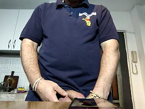 Snapshot of Maryo0001 chatting on September 12, 11:04 pm Maryo0001 online show from September 12, 11:04 pm