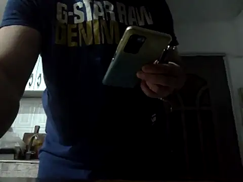 Snapshot of Maryo0001 chatting on November 3, 11:52 pm Maryo0001 online show from November 3, 11:52 pm