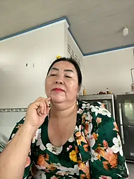 Snapshot of NDith chatting on September 27, 1:56 am NDith online show from September 27, 1:56 am