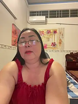 NDith online show from February 17, 6:16 pm