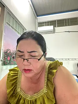 NDith online show from December 15, 9:37 am