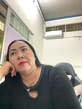 NDith online show from November 13, 9:02 am