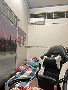 NDith online show from February 10, 12:15 pm