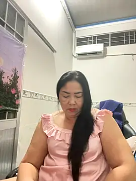 NDith online show from November 10, 1:27 pm