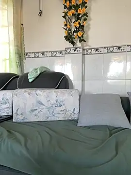 NDith online show from November 18, 1:10 am