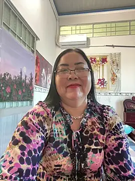 NDith online show from February 19, 9:28 am