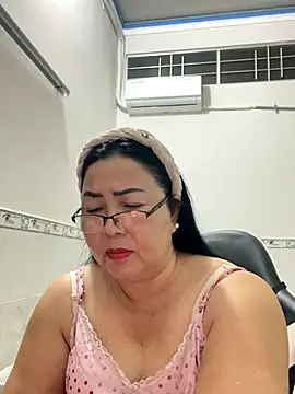 NDith online show from November 21, 4:28 pm