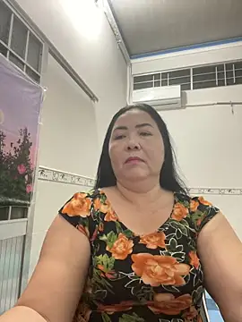 NDith online show from November 6, 1:26 pm