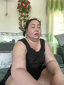 NDith online show from February 3, 2:53 am