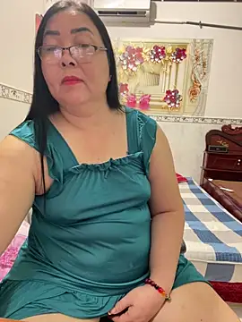 NDith online show from February 26, 6:08 pm