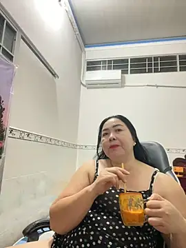 NDith online show from November 27, 12:27 pm