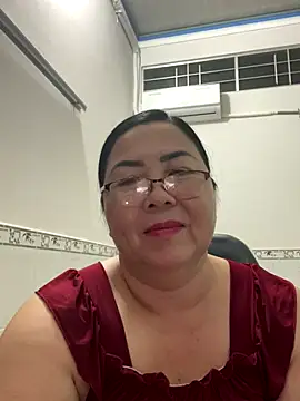 NDith online show from October 25, 2:17 pm