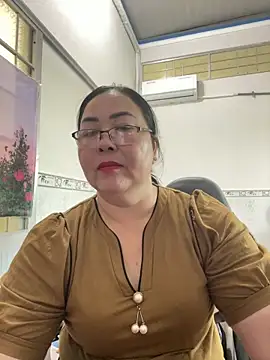 NDith online show from December 14, 8:53 am