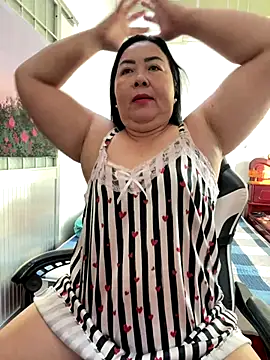 NDith online show from November 25, 11:37 pm