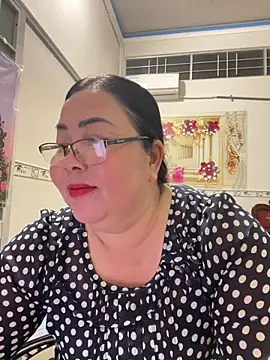 NDith online show from March 5, 1:19 pm