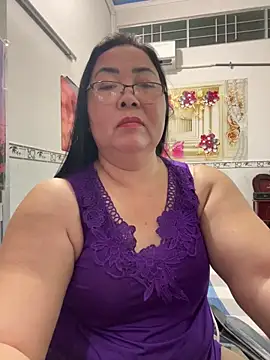 NDith online show from April 15, 10:54 am